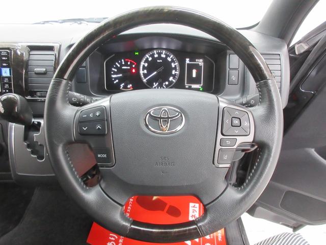 ハイエースバン スーパーＧＬ　ダークプライムＩＩ　モデリスタエアロ　４ＷＤ　トヨタセーフティセンス　純正ナビ　ＴＶ　ブルートゥース　バックカメラ　ＥＴＣ　１００Ｖ電源　リアクーラー　リアヒーター　純正１５インチアルミホイール　ＬＥＤヘッドライト（11枚目）