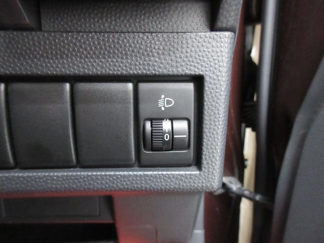 アルトラパン X 純正14インチアルミホイール プッシュスタート エアコン シートリフター 電動格納ミラー レベライザー 左右エアバック セキュリティアラーム ドアバイザー(17枚目)