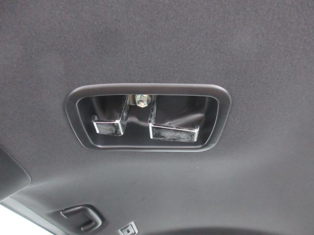 ノア Si 4WD モデリスタマルチユーティリティ 5人乗り 左側電動スライドドア トヨタセーフティセンス 純正ナビ ワンセグTV ブルートゥース バックカメラ ETC クルコン リアエアコン コーナーポール(46枚目)