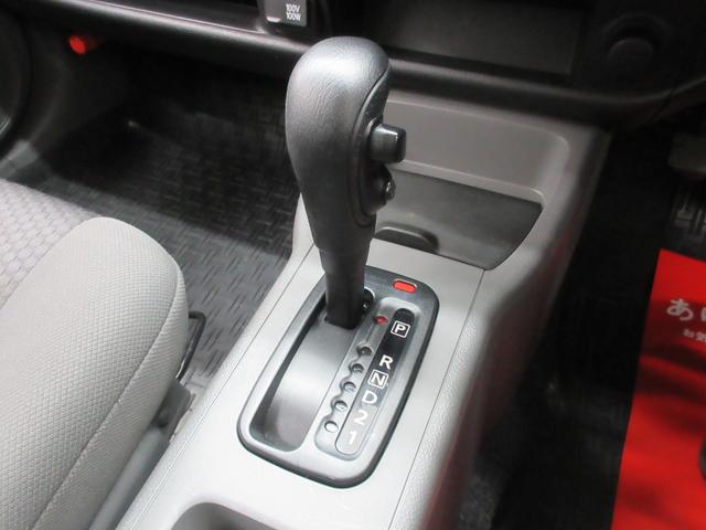 ＮＶ１５０ＡＤ エキスパートＧＸ　４ＷＤ　社外ナビ　ＥＴＣ　１００Ｖ電源　助手席シートバックテーブル　スマートキー　オートライト　セキュリティアラーム　電動格納ミラー　左右エアバック　前席パワーウィンドウ　サイドバイザー　レベライザー（17枚目）