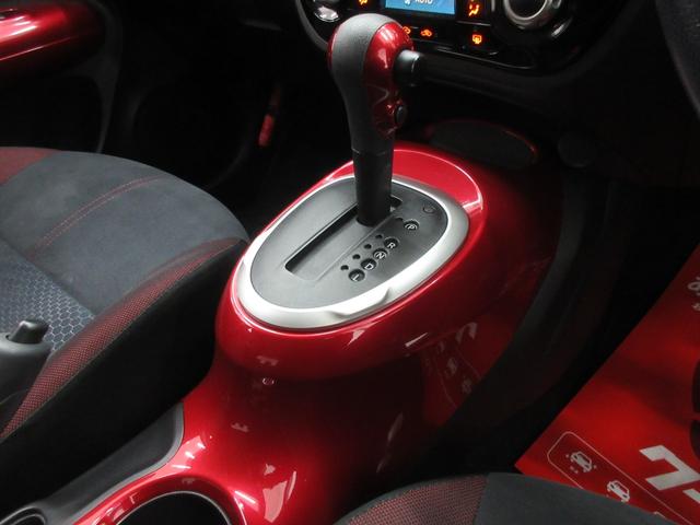 ジューク 15RX Vセレクション パーソナライゼーション エマージェンシーブレーキ レッドインテリア 純正ナビ バックカメラ 純正ドライブレコーダー ETC フルセグTV ブルートゥース USB端子 AUX端子 車線逸脱警報 横滑り防止装置 プッシュスタート(18枚目)
