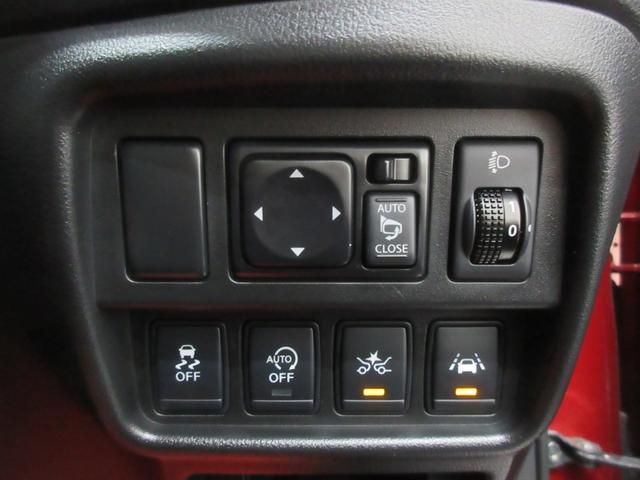 ジューク 15RX Vセレクション パーソナライゼーション エマージェンシーブレーキ レッドインテリア 純正ナビ バックカメラ 純正ドライブレコーダー ETC フルセグTV ブルートゥース USB端子 AUX端子 車線逸脱警報 横滑り防止装置 プッシュスタート(21枚目)