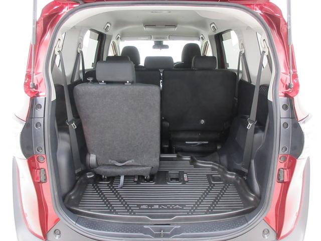 シエンタ ハイブリッドＧ　トヨタセーフティセンス　エンジンスターター　両側電動スライドドア　純正ナビ　全周囲カメラ　純正１２．１型フリップダウン　ＴＶ　ＥＴＣ２．０　ハンドル・左右シートヒーター　ＬＥＤヘッドライト　７人乗り（39枚目）