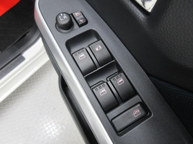 ルーミー カスタムＧ　４ＷＤ　純正９型ディスプレイオーディオ　前後ドラレコ　全周囲カメラ　ＴＶ　ＥＴＣ　両側電動スライドドア　左右シートヒーター　クルーズコントロール　ＬＥＤヘッドライト　プッシュスタート　スマートアシスト（27枚目）