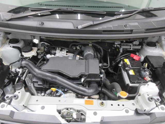 ルーミー カスタムＧ　４ＷＤ　純正９型ディスプレイオーディオ　前後ドラレコ　全周囲カメラ　ＴＶ　ＥＴＣ　両側電動スライドドア　左右シートヒーター　クルーズコントロール　ＬＥＤヘッドライト　プッシュスタート　スマートアシスト（49枚目）