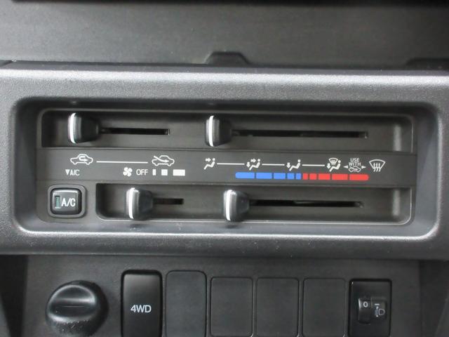 ハイゼットトラック スタンダード 4WD 5速マニュアル 三方開 パワステ エアコン FM・AMラジオ サイドバイザー(16枚目)