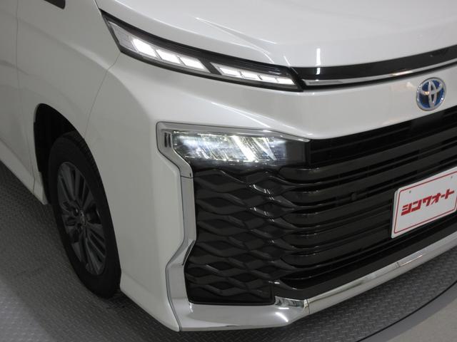ヴォクシー ハイブリッドＳ－Ｇ　４ＷＤ　セーフティセンス　左側電動スライドドア　純正８型ナビ　ブルートゥース　ＵＳＢ端子　バックカメラ　ＥＴＣ２．０　追従型クルコン　７人乗り　ＬＥＤヘッドライト　クリアランスソナー　プッシュスタート（46枚目）