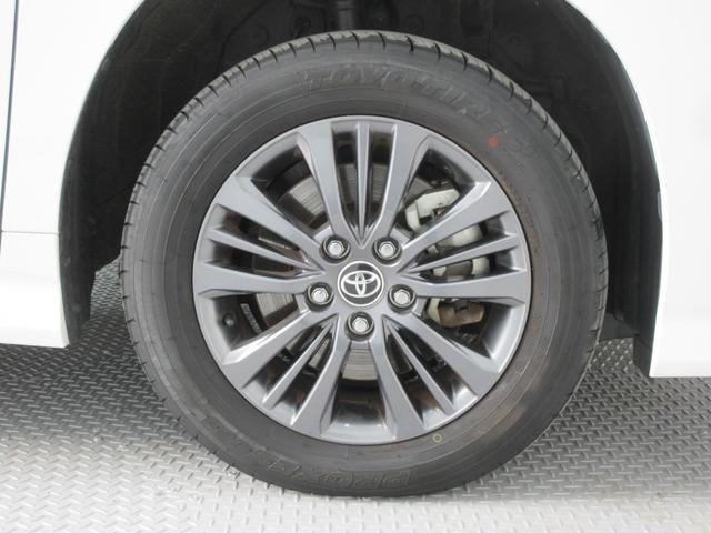 ヴォクシー ハイブリッドＳ－Ｇ　４ＷＤ　セーフティセンス　左側電動スライドドア　純正８型ナビ　ブルートゥース　ＵＳＢ端子　バックカメラ　ＥＴＣ２．０　追従型クルコン　７人乗り　ＬＥＤヘッドライト　クリアランスソナー　プッシュスタート（48枚目）