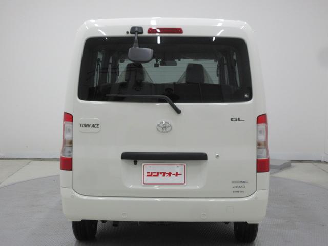 タウンエースバン ＧＬ　４ＷＤ　スマートアシスト　社外ナビ　フルセグＴＶ　ブルートゥース　バックカメラ　前後ドラレコ　ＥＴＣ　リアヒーター　ＬＥＤヘッドライト　バックフォグ　クリアランスソナー　前席パワーウィンドウ　キーレス（3枚目）