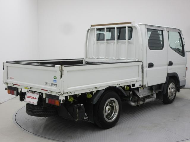 キャンター Ｗキャブ　Ｗキャブ　４ＷＤ　オートマ車　最大積載量１．４５ｔ　荷台長さ２１２５ｍｍ・幅１６１０ｍｍ・高さ３８０ｍｍ　ＥＴＣ　リアヒーター　三方開　メッキバンパー　フォグ　車幅灯　前席パワーウィンドウ（8枚目）