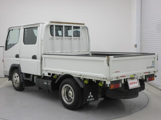 キャンター Ｗキャブ　Ｗキャブ　４ＷＤ　オートマ車　最大積載量１．４５ｔ　荷台長さ２１２５ｍｍ・幅１６１０ｍｍ・高さ３８０ｍｍ　ＥＴＣ　リアヒーター　三方開　メッキバンパー　フォグ　車幅灯　前席パワーウィンドウ（9枚目）