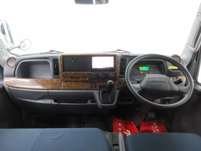 キャンター Ｗキャブ　Ｗキャブ　４ＷＤ　オートマ車　最大積載量１．４５ｔ　荷台長さ２１２５ｍｍ・幅１６１０ｍｍ・高さ３８０ｍｍ　ＥＴＣ　リアヒーター　三方開　メッキバンパー　フォグ　車幅灯　前席パワーウィンドウ（17枚目）