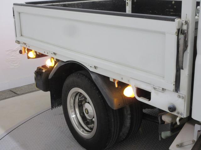 キャンター Ｗキャブ　Ｗキャブ　４ＷＤ　オートマ車　最大積載量１．４５ｔ　荷台長さ２１２５ｍｍ・幅１６１０ｍｍ・高さ３８０ｍｍ　ＥＴＣ　リアヒーター　三方開　メッキバンパー　フォグ　車幅灯　前席パワーウィンドウ（35枚目）