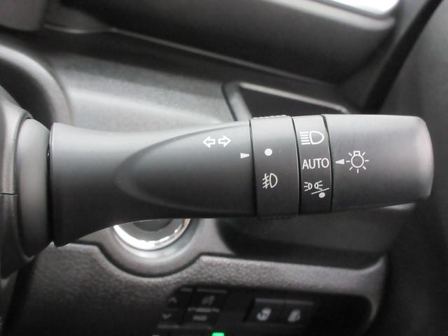 ソリオバンディット ハイブリッドＭＶ　４ＷＤ　衝突軽減ブレーキ　両側電動スライドドア　純正９型ナビ　全周囲カメラ　フルセグＴＶ　ブルートゥース　ドラレコ　ＥＴＣ　ヘッドアップディスプレイ　天井サーキュレーター　ＬＥＤヘッドライト・フォグ（22枚目）