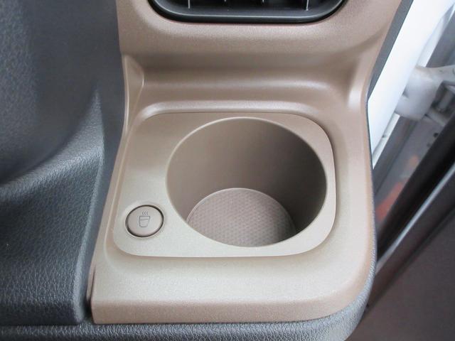 ムーヴキャンバス セオリーＧ　４ＷＤ　純正ナビ　全周囲カメラ　ＥＴＣ　純正ドラレコ　フルセグＴＶ　ブルートゥース　ＨＤＭＩ端子　両側電動スライドドア　左右シートヒーター　ホットカップホルダー　ＬＥＤヘッドライト　スマートアシスト（25枚目）