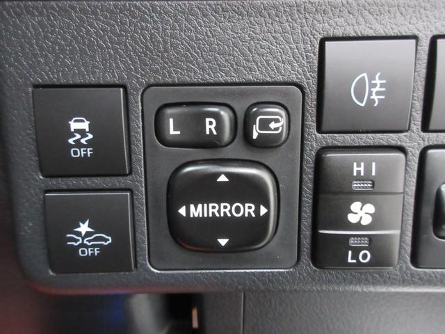 タウンエースバン ＧＬ　４ＷＤ　衝突被害軽減ブレーキ　社外ナビ　バックカメラ　ＥＴＣ　フルセグＴＶ　ブルートゥース　リアヒーター　前席パワーウィンドウ　ＬＥＤヘッドライト　電動格納ミラー　オートライト　キーレス　５人乗り（22枚目）