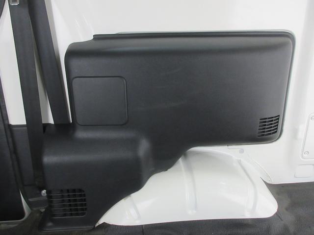 タウンエースバン ＧＬ　４ＷＤ　衝突被害軽減ブレーキ　社外ナビ　バックカメラ　ＥＴＣ　フルセグＴＶ　ブルートゥース　リアヒーター　前席パワーウィンドウ　ＬＥＤヘッドライト　電動格納ミラー　オートライト　キーレス　５人乗り（32枚目）