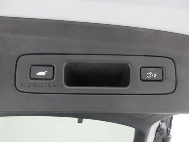 �������̕K���i�I���K��g�[������ɉ��߂Ă���鍶�E�V�[�g�q�[�^�[�t���I