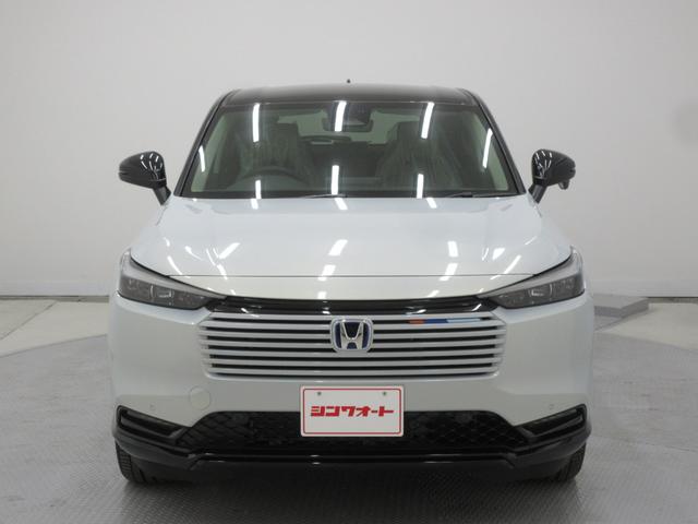 ヴェゼル ｅ：ＨＥＶ　Ｚ・ＰＬａＹパッケージ　４ＷＤ　ホンダセンシング　純正９型ナビ　フルセグＴＶ　ブルートゥース　ＥＴＣ２．０　置くだけ充電　追従型クルコン　パドルシフト　ハンドル・左右シートヒーター　パワーゲート　デアイサー　サイドエアバック（2枚目）