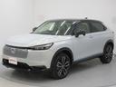 ヴェゼル ｅ：ＨＥＶ　Ｚ・ＰＬａＹパッケージ　４ＷＤ　ホンダセンシング　純正９型ナビ　フルセグＴＶ　ブルートゥース　ＥＴＣ２．０　置くだけ充電　追従型クルコン　パドルシフト　ハンドル・左右シートヒーター　パワーゲート　デアイサー　サイドエアバック（7枚目）