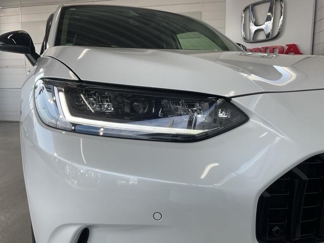 ＺＲ－Ｖ ｅ：ＨＥＶＺ　４ＷＤ　ワンオーナー　前後純正ドラレコ装備　全周囲モニター　禁煙　クルコン　ＬＥＤ　サイドエアバック　Ｐシート　ナビ・ＴＶ　ドライブレコーダー　１オーナー　スマートキー　本革　横滑り防止　ＥＴＣ（10枚目）