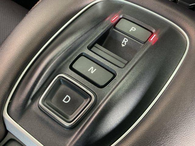 ＺＲ－Ｖ ｅ：ＨＥＶＺ　４ＷＤ　ワンオーナー　前後純正ドラレコ装備　全周囲モニター　禁煙　クルコン　ＬＥＤ　サイドエアバック　Ｐシート　ナビ・ＴＶ　ドライブレコーダー　１オーナー　スマートキー　本革　横滑り防止　ＥＴＣ（14枚目）