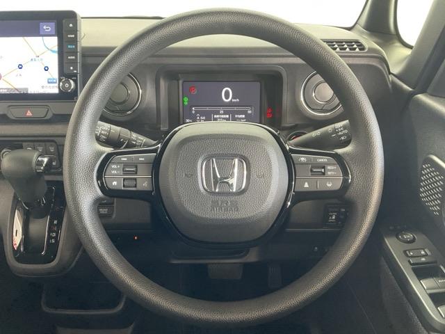 Ｎ－ＢＯＸカスタム ベースグレード　当社デモカー使用車　マルチビューカメラ　Ｗ電動ドア　ＣＭＢＳ　Ｄレコ　禁煙　ベンチシート　オートエアコン　スマートキ　ＬＥＤ　盗難防止装置　クルコン　ＥＴＣ　バックカメラ　フルセグＴＶ　エアバッグ（13枚目）