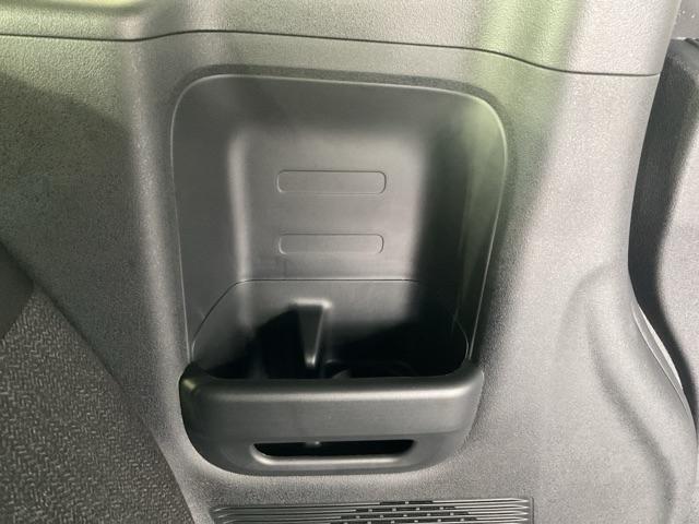 Ｎ－ＢＯＸカスタム ベースグレード　当社デモカー使用車　マルチビューカメラ　Ｗ電動ドア　ＣＭＢＳ　Ｄレコ　禁煙　ベンチシート　オートエアコン　スマートキ　ＬＥＤ　盗難防止装置　クルコン　ＥＴＣ　バックカメラ　フルセグＴＶ　エアバッグ（37枚目）