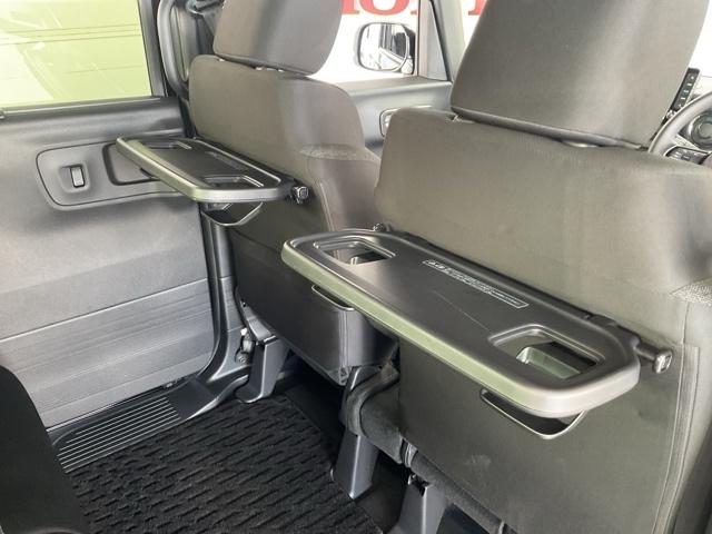 Ｎ－ＢＯＸカスタム ベースグレード　当社デモカー使用車　マルチビューカメラ　Ｗ電動ドア　ＣＭＢＳ　Ｄレコ　禁煙　ベンチシート　オートエアコン　スマートキ　ＬＥＤ　盗難防止装置　クルコン　ＥＴＣ　バックカメラ　フルセグＴＶ　エアバッグ（38枚目）