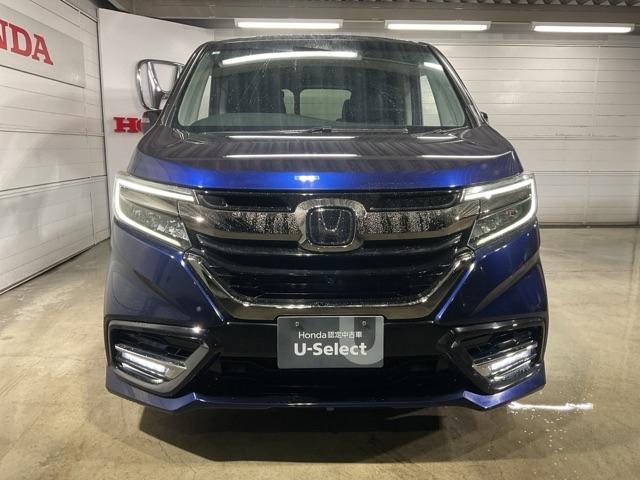 ステップワゴン ｅ：ＨＥＶモデューロＸホンダセンシング　ワンオーナー　純正後席モニター　マルヒビューカメラ　フロント純正ドラレコ装備　マルチビューカメラ　フロントカメラ　横滑り防止装置　禁煙　ＬＥＤヘッドライト　３列シート　前席シートヒーター　ＥＴＣ（2枚目）