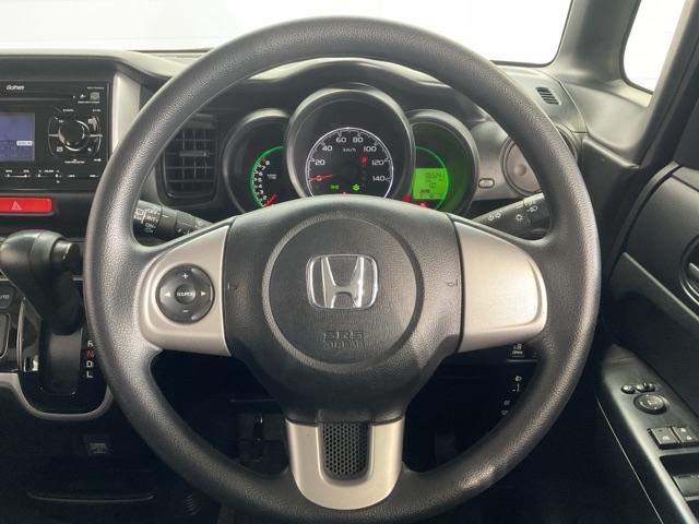 N-BOX GSSパッケージ ワンオーナー 両側電動スライドドア W電動ドア Iストップ ブレーキサポート 禁煙 ダブルエアバック サイドカーテンエアバック 点検記録簿 イモビ 1オーナー車 スマートキー&プッシュスタート ABS(14枚目)