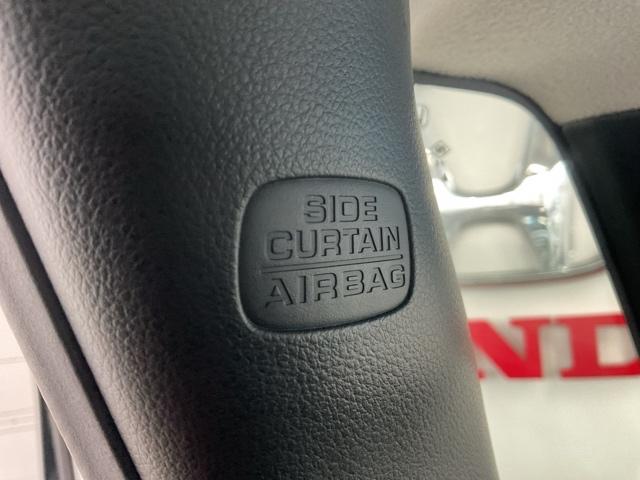 N-BOX GSSパッケージ ワンオーナー 両側電動スライドドア W電動ドア Iストップ ブレーキサポート 禁煙 ダブルエアバック サイドカーテンエアバック 点検記録簿 イモビ 1オーナー車 スマートキー&プッシュスタート ABS(24枚目)