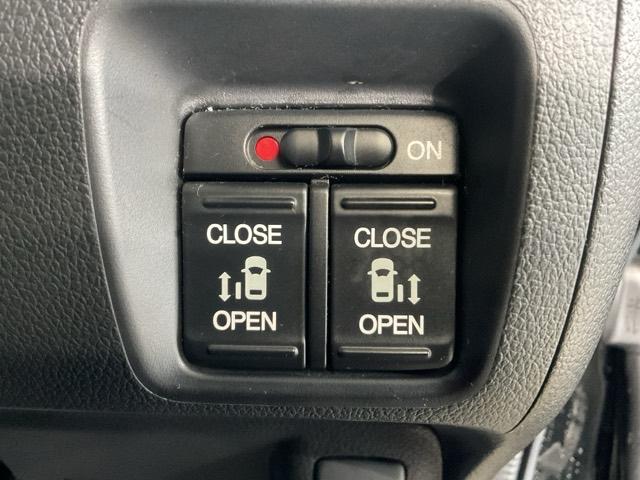 N-BOX GSSパッケージ ワンオーナー 両側電動スライドドア W電動ドア Iストップ ブレーキサポート 禁煙 ダブルエアバック サイドカーテンエアバック 点検記録簿 イモビ 1オーナー車 スマートキー&プッシュスタート ABS(32枚目)