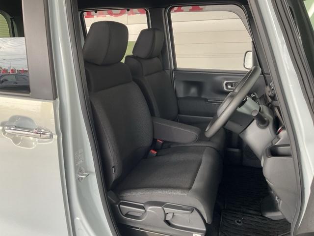 N-BOXカスタム ベースグレード 当社デモカー 前後純正ドラレコ装着車 CMBS Dレコ 禁煙 1オーナー ベンチシート オートエアコン スマートキ LED 盗難防止装置 クルコン ETC バックカメラ フルセグTV エアバッグ(17枚目)