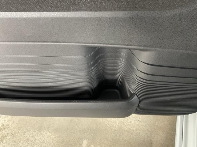 N-BOXカスタム ベースグレード 当社デモカー 前後純正ドラレコ装着車 CMBS Dレコ 禁煙 1オーナー ベンチシート オートエアコン スマートキ LED 盗難防止装置 クルコン ETC バックカメラ フルセグTV エアバッグ(37枚目)