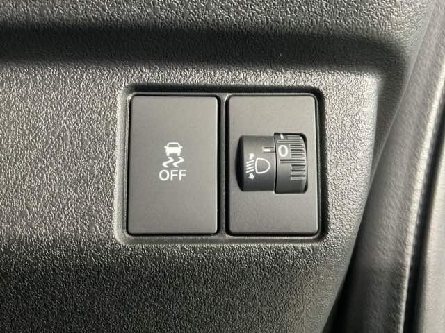 N-BOXカスタム ベースグレード 当社デモカー 前後純正ドラレコ装着車 CMBS Dレコ 禁煙 1オーナー ベンチシート オートエアコン スマートキ LED 盗難防止装置 クルコン ETC バックカメラ フルセグTV エアバッグ(39枚目)