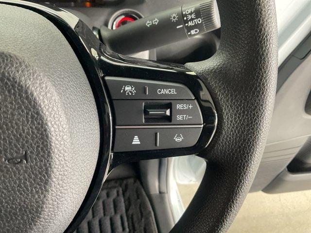 N-BOXカスタム ベースグレード 当社デモカー 前後純正ドラレコ装着車 CMBS Dレコ 禁煙 1オーナー ベンチシート オートエアコン スマートキ LED 盗難防止装置 クルコン ETC バックカメラ フルセグTV エアバッグ(46枚目)