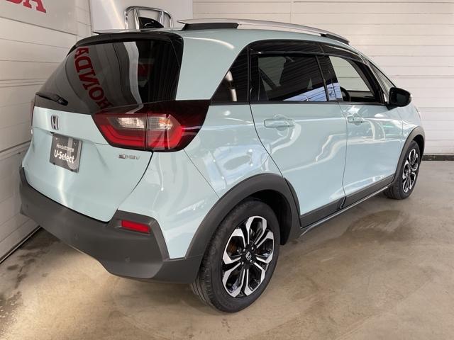 フィット e:HEVクロスター ワンオーナー 前後純正ドラレコ装着車 衝突回避システム 禁煙 1オーナー フルオートエアコン 整備記録簿 前後センサー LEDランプ エアバッグ サイドエアバック 地デジ オートクルーズコントロール(8枚目)