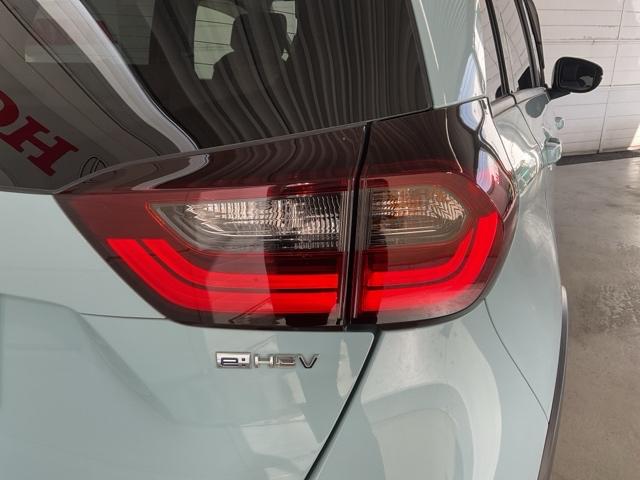 フィット e:HEVクロスター ワンオーナー 前後純正ドラレコ装着車 衝突回避システム 禁煙 1オーナー フルオートエアコン 整備記録簿 前後センサー LEDランプ エアバッグ サイドエアバック 地デジ オートクルーズコントロール(12枚目)