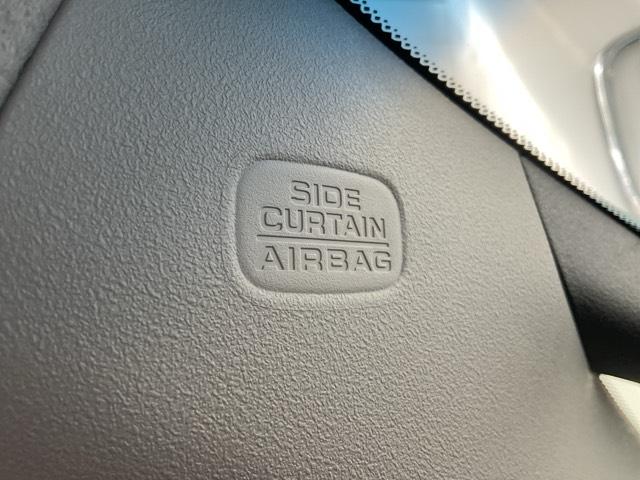 フィット e:HEVクロスター ワンオーナー 前後純正ドラレコ装着車 衝突回避システム 禁煙 1オーナー フルオートエアコン 整備記録簿 前後センサー LEDランプ エアバッグ サイドエアバック 地デジ オートクルーズコントロール(33枚目)