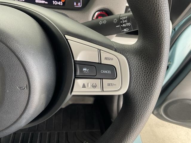 フィット e:HEVクロスター ワンオーナー 前後純正ドラレコ装着車 衝突回避システム 禁煙 1オーナー フルオートエアコン 整備記録簿 前後センサー LEDランプ エアバッグ サイドエアバック 地デジ オートクルーズコントロール(47枚目)