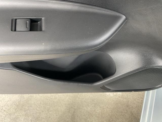 フィット 13G・Lホンダセンシング ワンオーナー 1オーナー車 ETC車載器 禁煙 サイドカーテンエアバック リアカメラ エアバック パワーウインドウ 記録簿 キーフリーシステム LEDライト オートエアコン VSA クルコン 盗難防止(35枚目)