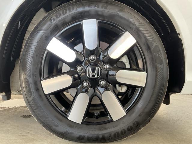 フリード エアーＥＸ　ワンオーナー　バックモニター　盗難防止システム　両側パワースライドドア　横滑り防止装置　クルコン　フルセグ　ＥＴＣ車載器　オートエアコン　シートヒーター　ＬＥＤヘッドライト　３列シート　クリソナ　禁煙（46枚目）