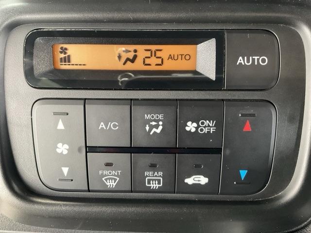 N-VAN+スタイル ファン ワンオーナー 前後純正ドラレコ装着車 追突軽減ブレーキ Bカメ キーフリー WSRS DVD再生 LEDヘッドランプ 整備記録簿 運転席エアバッグ スマートキー フルセグTV 1オーナー車 ETC(32枚目)