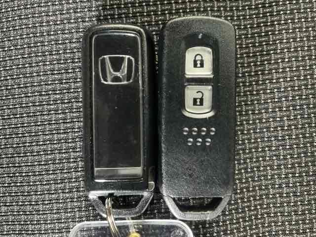 N-VAN+スタイル ファン ワンオーナー 前後純正ドラレコ装着車 追突軽減ブレーキ Bカメ キーフリー WSRS DVD再生 LEDヘッドランプ 整備記録簿 運転席エアバッグ スマートキー フルセグTV 1オーナー車 ETC(47枚目)