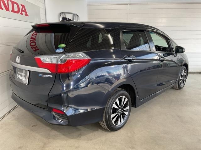 シャトル ハイブリッドXホンダセンシング ワンオーナー フロント純正ドラレコ装着車 4WD 衝突軽減装置 ドライブレコーダ Rカメラ Fセグ LEDヘッド 禁煙車 ECON AAC 盗難防止装置 ETC車載器 記録簿 DVD再生 スマートキー(8枚目)