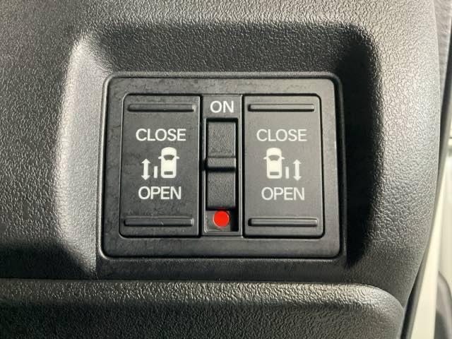 N-BOXカスタム ベースグレード 当社デモカー 前後純正ドラレコ装着車 W電動ドア CMBS Dレコ 禁煙 ベンチシート オートエアコン スマートキ LED 盗難防止装置 クルコン ETC バックカメラ フルセグTV エアバッグ(43枚目)