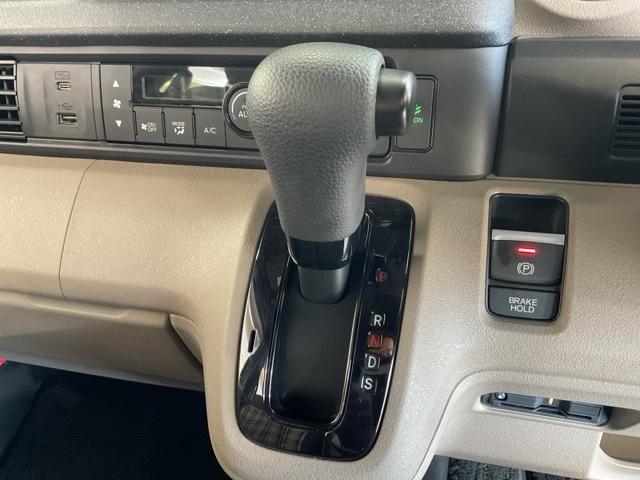 N-BOXジョイ ベースグレード 当社デモカー マルチビューカメラ 前後純正ドラレコ装着車 踏み間違い防止装置 サイドカメラ Bカメラ 全周囲カメラ 横滑り防止機能 LEDランプ クルーズコントロール パワーウィンドウ スマートキー(15枚目)