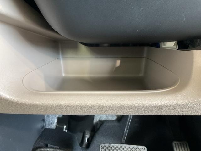 N-BOXジョイ ベースグレード 当社デモカー マルチビューカメラ 前後純正ドラレコ装着車 踏み間違い防止装置 サイドカメラ Bカメラ 全周囲カメラ 横滑り防止機能 LEDランプ クルーズコントロール パワーウィンドウ スマートキー(37枚目)