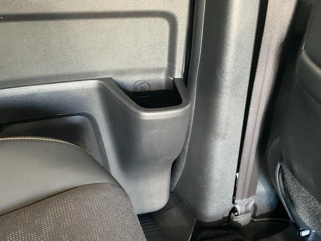 フリードハイブリッド ハイブリッド・クロスターホンダセンシング ワンオーナー 前後純正ドラレコ装着車 両側Pスライドドア オートクルーズコントロール 禁煙 記録簿 ワンオ-ナ- DVD再生可能 LEDライト ABS 盗難防止 シ-トヒ-タ- スマ-トキ- VSA(39枚目)